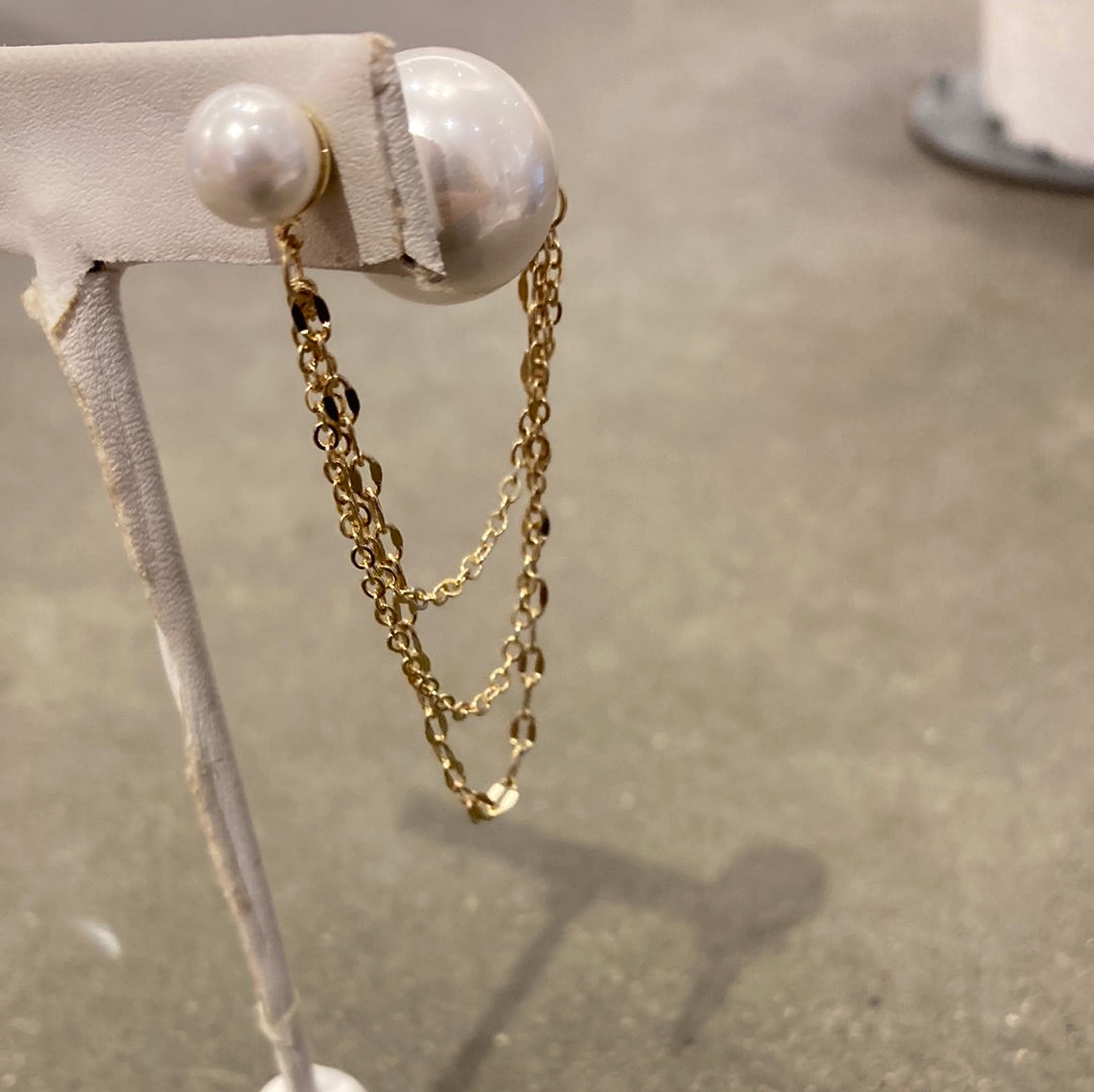 Pearl chain earrings