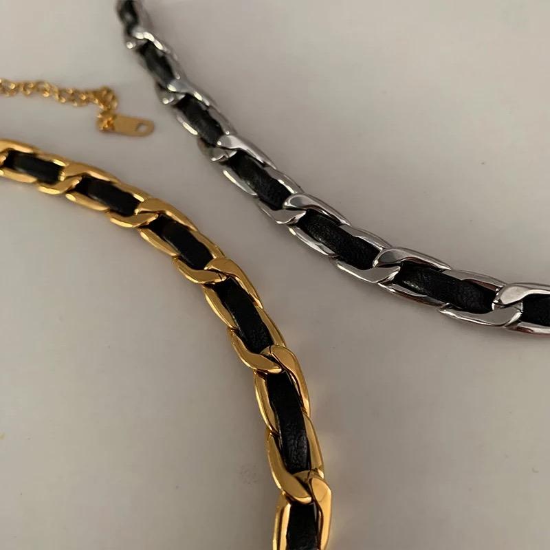 Chain leather necklace